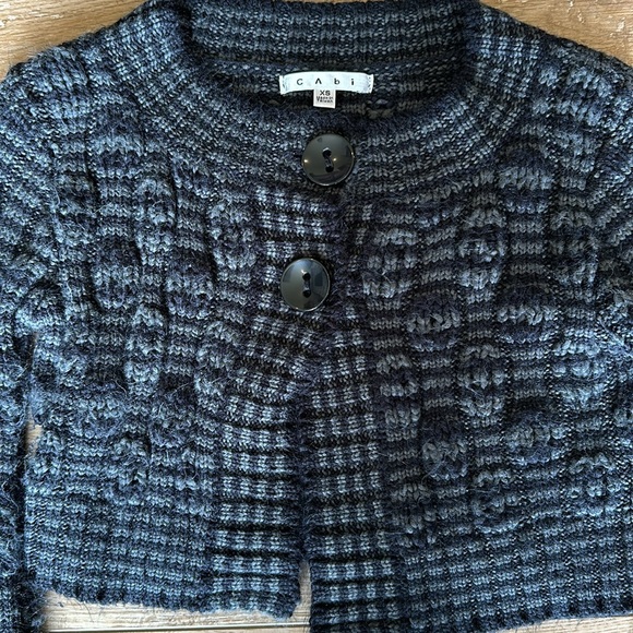 Cabi Black & Grey Whispy Crop Cardigan Sweater Size XS - Picture 3 of 9